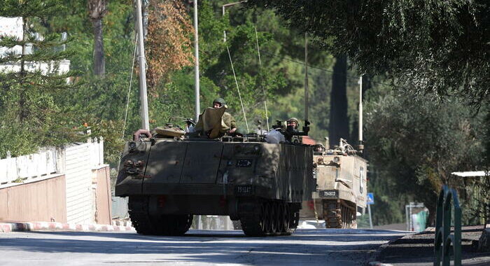 Esercito Israele, evacuate altre 14 comunità al confine libanese