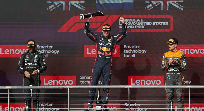 Gp Messico: Verstappen domina libere 1, quinta Ferrari Leclerc