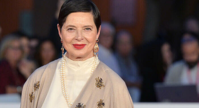 Isabella Rossellini, premio alla carriera, ‘lo dedico ai miei’