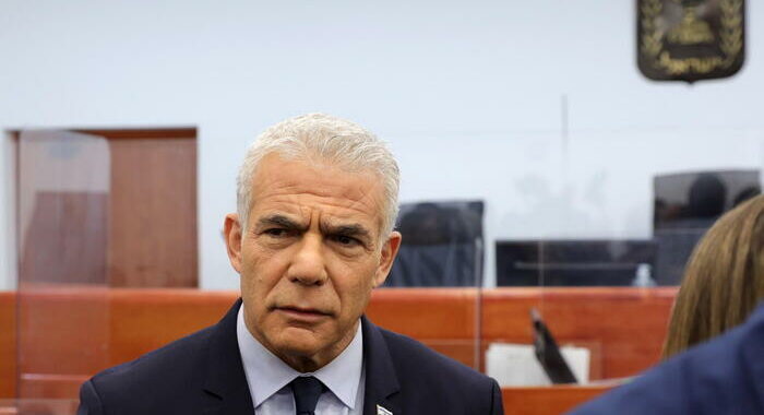 Lapid contro sinistra globale, quanti ebrei devono morire?