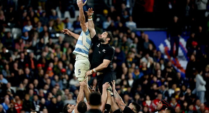 Mondiali rugby: 44-6 all’Argentina, gli All Blacks in finale