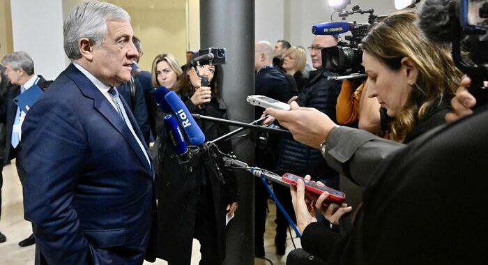 Tajani, vi sono rischi di un allargamento del conflitto