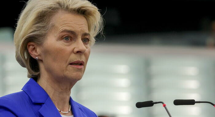 Von der Leyen a leader Ue, ‘valutare estensione di Irini’