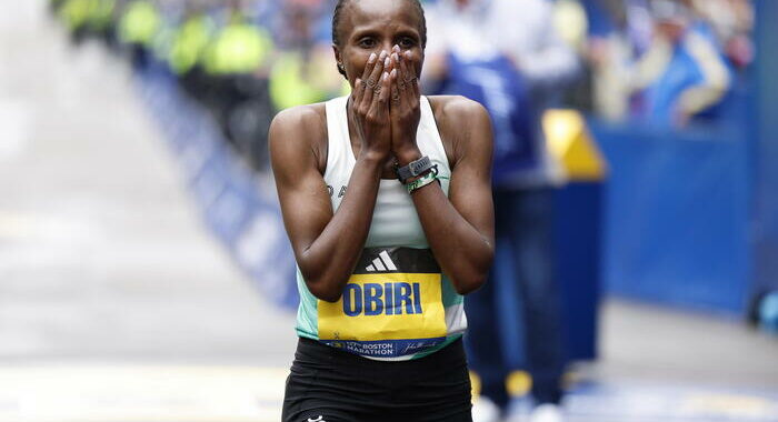 Atletica: keniana Obiri vince Maratona di New York donne