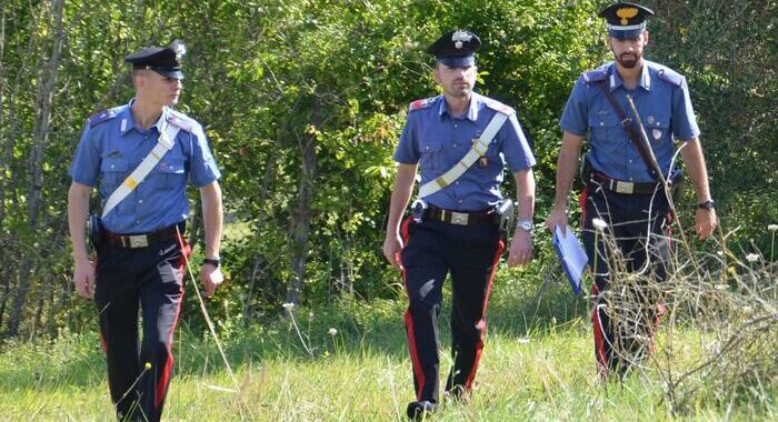 Cadavere carbonizzato in auto, fermato un 82enne