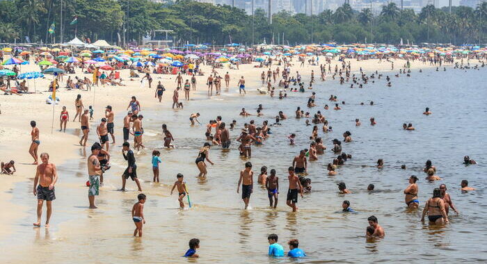 Caldo record a Rio, l’indice di calore a 59,7 gradi