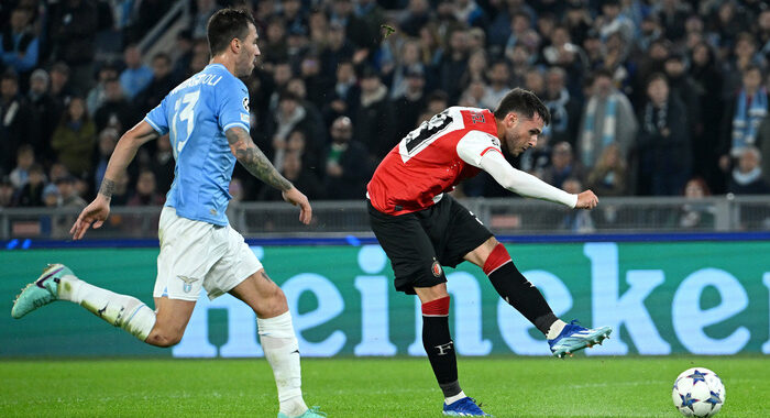 Champions: Lazio-Feyenoord 1-0