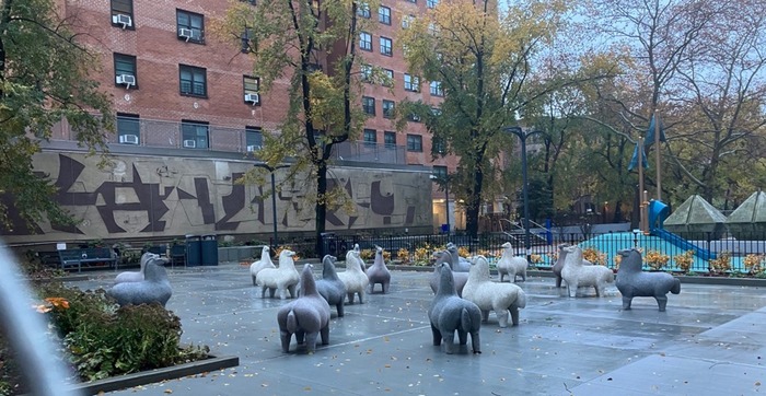 I cavallini di Nivola restaurati tornano al loro posto a NY