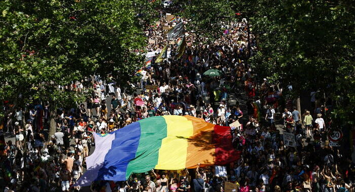 In Francia una proposta di legge per indennizzare gay condannati