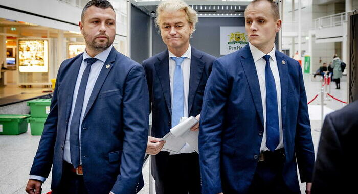 Olanda: Wilders, ‘formare il governo potrebbe richiedere mesi’