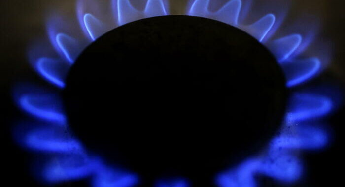 Il gas aggiorna ancora minimi da fine 2021, tocca 33,48 euro