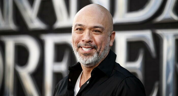 Jo Koy condurra’ i prossimi Golden Globes