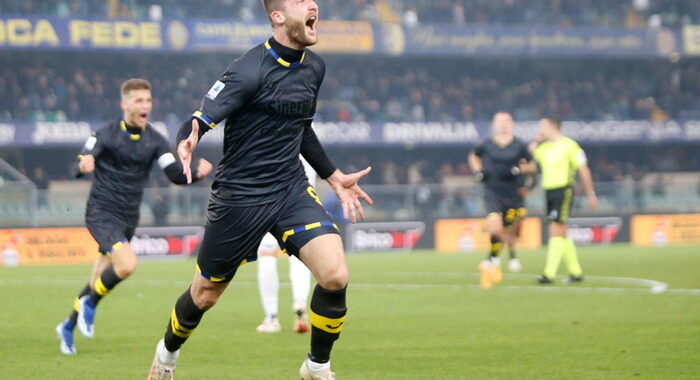 Serie A: Verona-Lazio 1-1