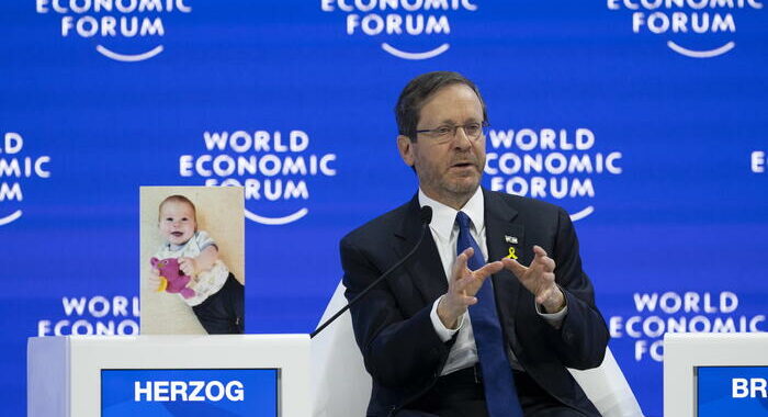 Herzog a Davos, ‘due Stati ma con garanzie per israeliani’