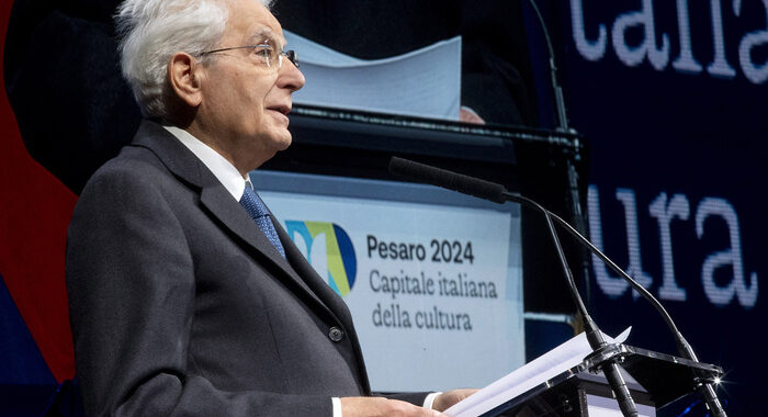 Mattarella, istruzione è la chiave per garantire libertà e pace