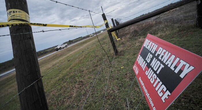 Usa, eseguita in Alabama la prima condanna a morte con l’azoto