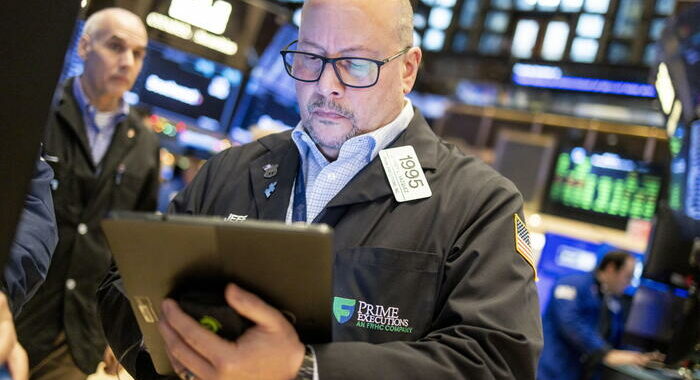 Wall Street apre contrastata, Dj +0,13%, Nasdaq -0,34%