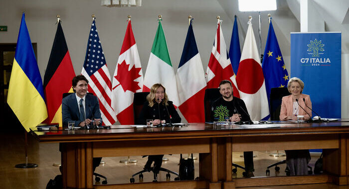 Il G7 riafferma il suo ‘incrollabile sostegno all’Ucraina’