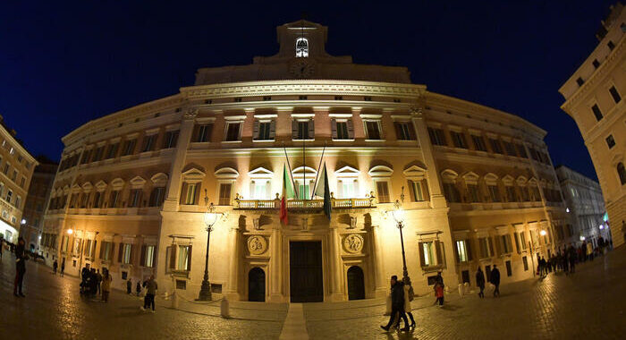 Pd, Montecitorio diventi ‘Camera delle deputate e dei deputati’