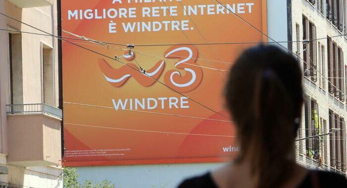 ++ Stop alla Netco di Windtre con il fondo Eqt ++