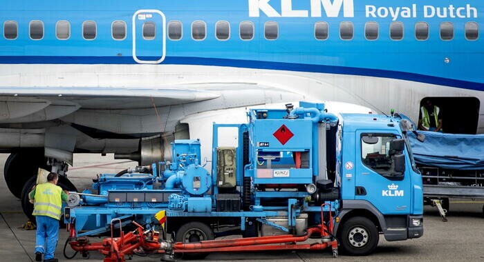 Tribunale Ue boccia 3,4 miliardi aiuti dell’Olanda a Klm