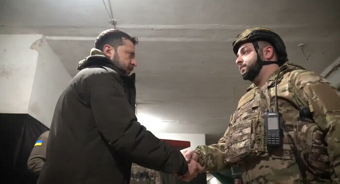 Zelensky nomina il generale Syrsky capo delle Forze armate