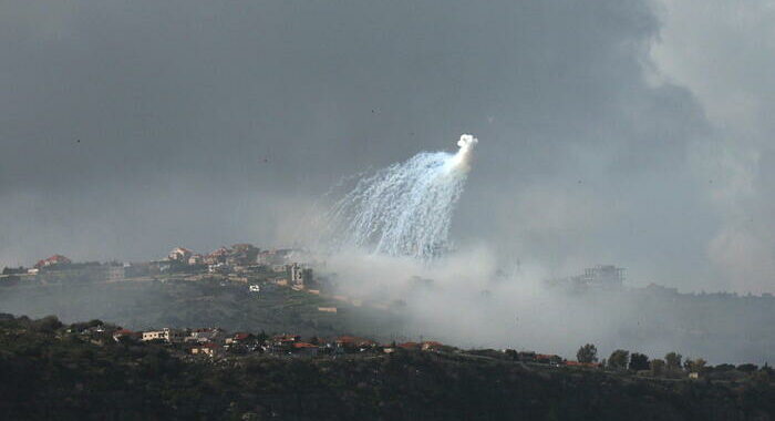 Libano: media, 5 morti in un raid israeliano su una casa