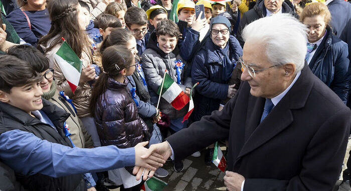 Mattarella, l’arte è libera, regimi impongono cultura di Stato