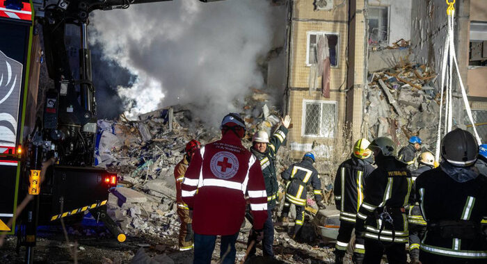 Mosca, ‘a Odessa bombardato un obiettivo militare’