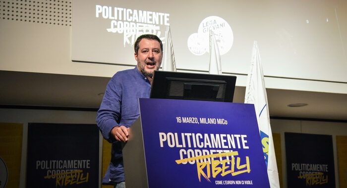 Salvini, con la Lega puntiamo alla doppia cifra e a superare M5S