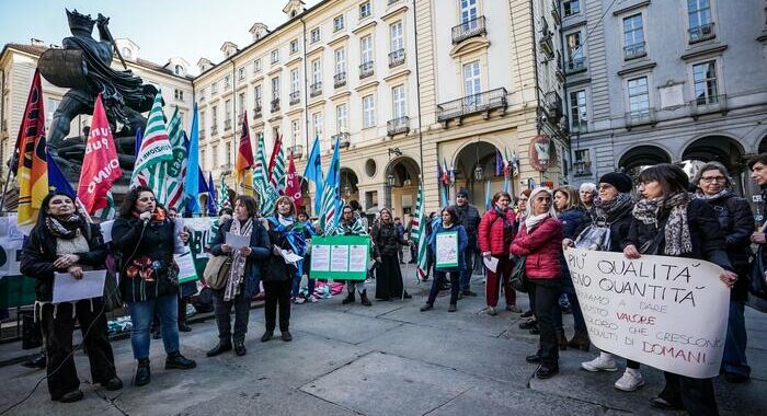 Sindacati,scuola fuori da Autonomia o forti diseguaglianze