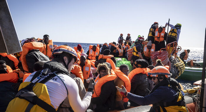 Sos Mediterranee, salvati altri 224 migranti