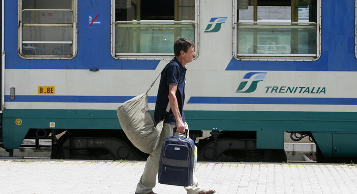 ‘Sui bagagli in treno vogliamo stesse regole in tutte le classi’