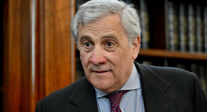 Tajani, ‘favorevoli agli eurobond per la difesa comune’