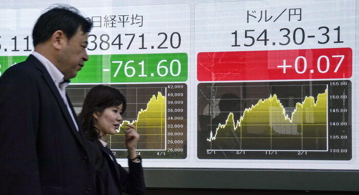 Borsa: Tokyo, apertura in lieve rialzo (+0,25%)