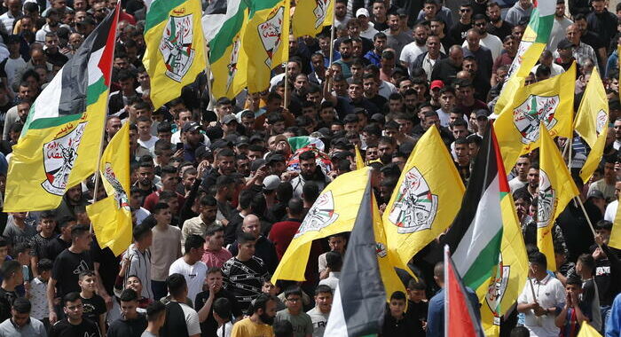 Cisgiordania, due palestinesi uccisi da coloni israeliani