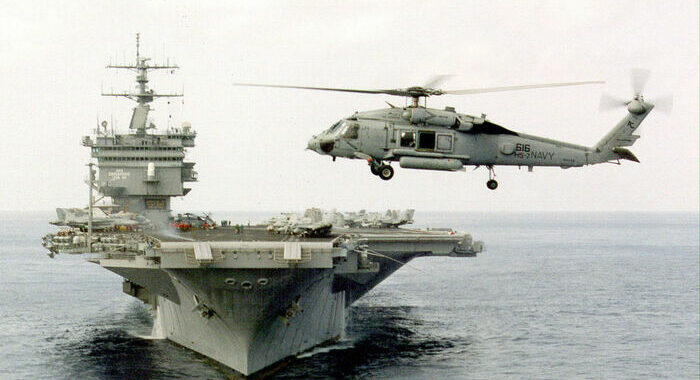 ‘Gli Usa spostano navi da guerra per difendere Israele’