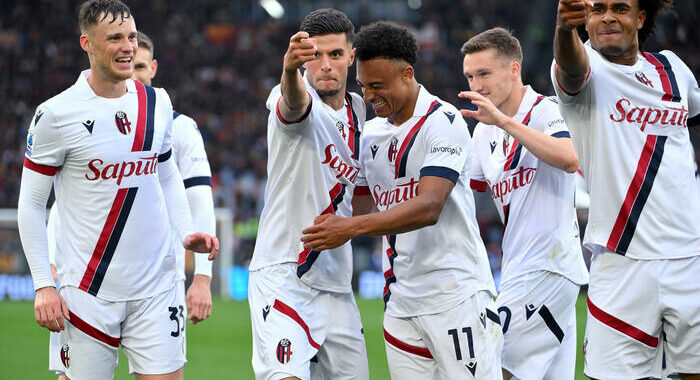 Il Bologna ferma anche la Roma, 3-1 e Champions a un passo