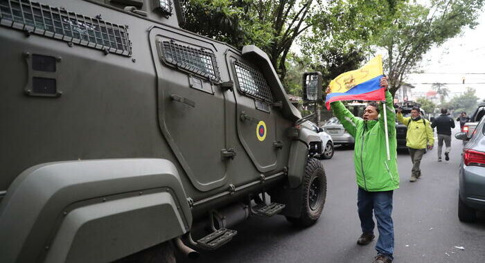 L’ex vicepresidente dell’Ecuador Glas trasferito in carcere