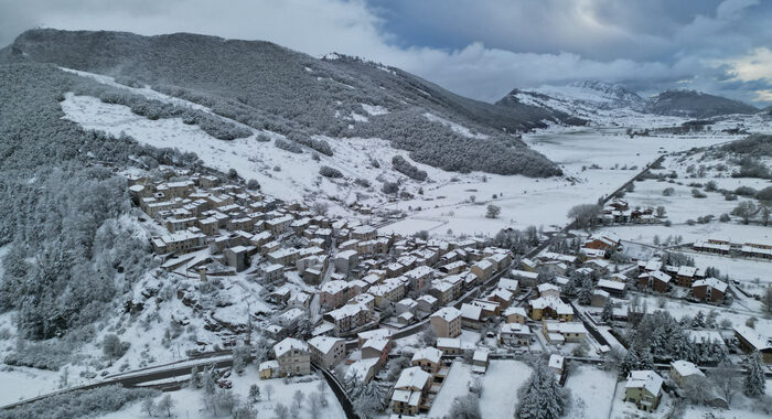Maltempo: neve a quote collinari in Piemonte, E-R e Liguria