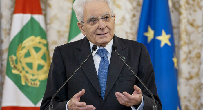 Mattarella, spetta alle istituzioni fare l’uso migliore dell’Ia