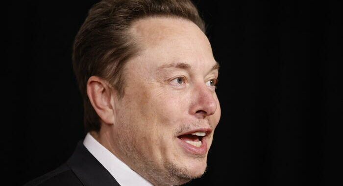 Musk rifiuta di eliminare da X video dell’attacco a Sidney