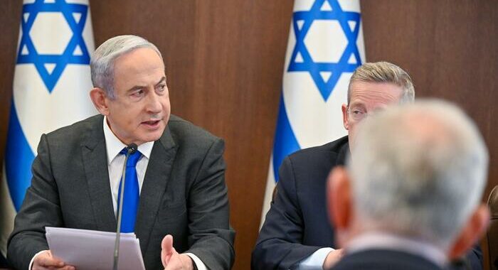 Netanyahu, aumenteremo a breve la pressione su Hamas