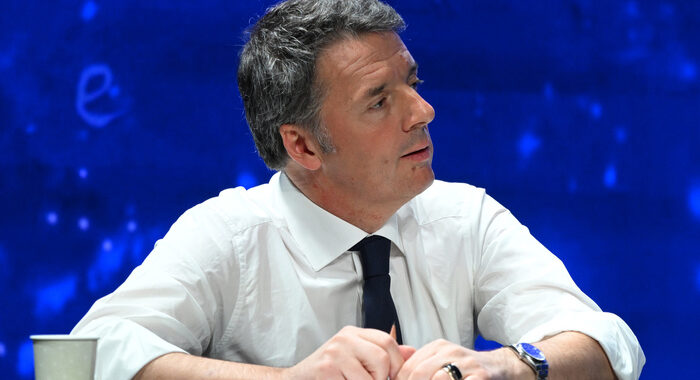 Renzi, il Pd è in debito di ossigeno, torni riformista