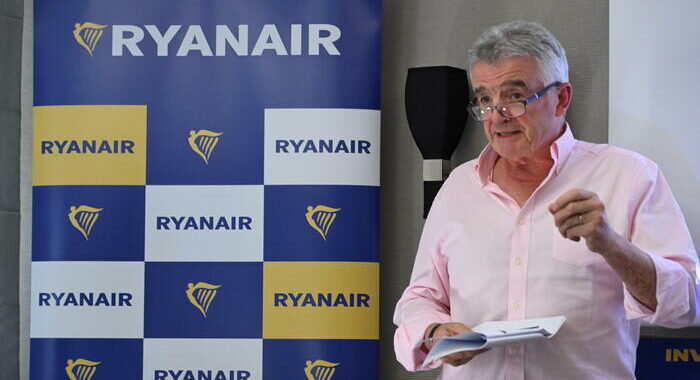 Ryanair, bene procedimento Antitrust, svelerà truffe agenzie