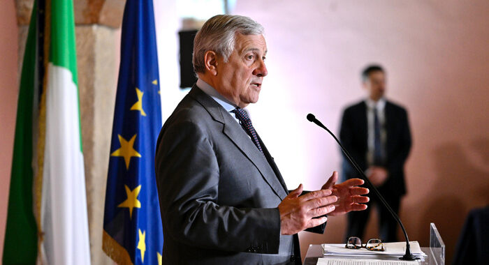 Tajani, ‘non ci risultano italiani coinvolti a Sydney’