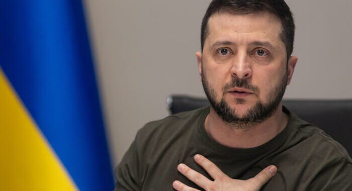 Zelensky, patto di 10 anni con Vilnius per sostegno a Kiev