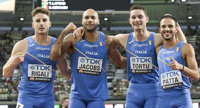 Atletica: World Relays, 4×100 uomini terza ma squalificata