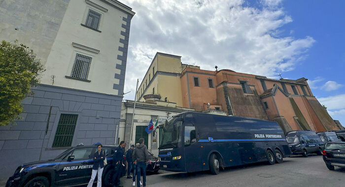 Campi Flegrei: carcere Pozzuoli sarà interamente evacuato