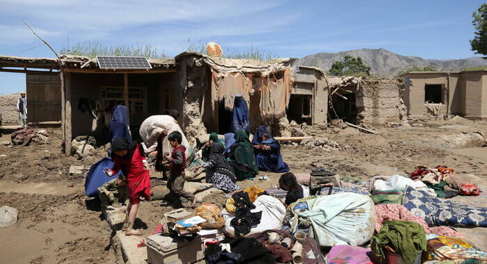 Inondazioni uccidono 50 persone nell’Afghanistan occidentale